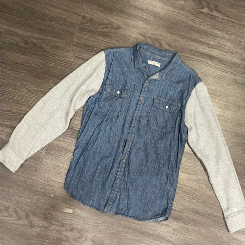 Men’s size medium light jean/sweater jacket